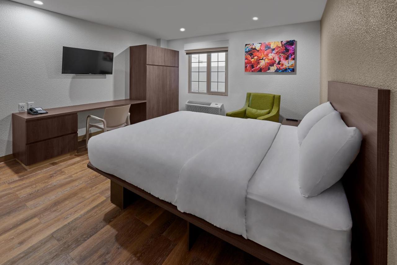 Extended Suites Saltillo Galerias Ngoại thất bức ảnh