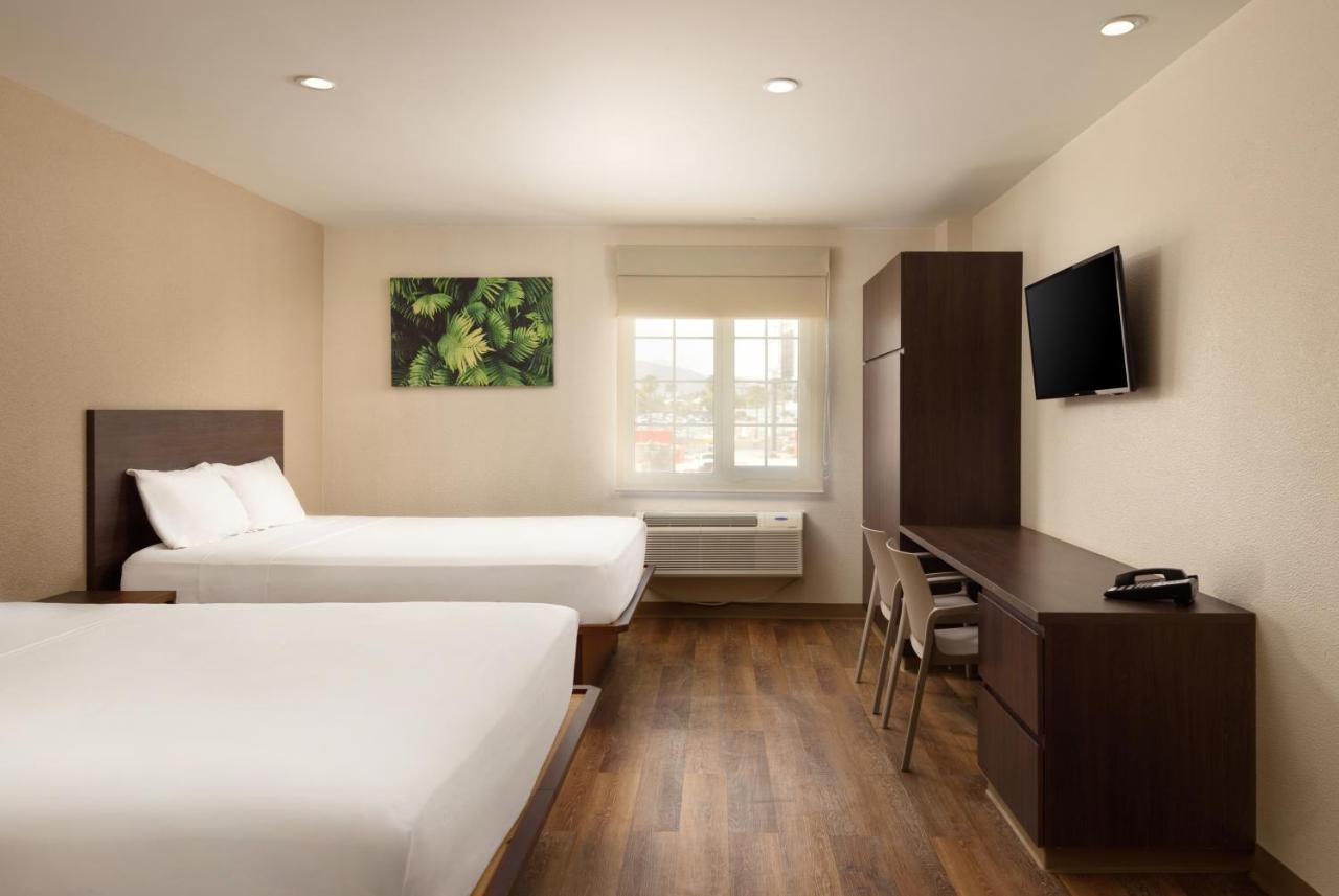 Extended Suites Saltillo Galerias Ngoại thất bức ảnh