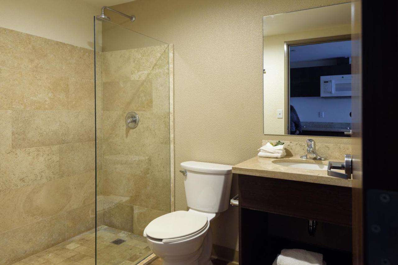 Extended Suites Saltillo Galerias Ngoại thất bức ảnh