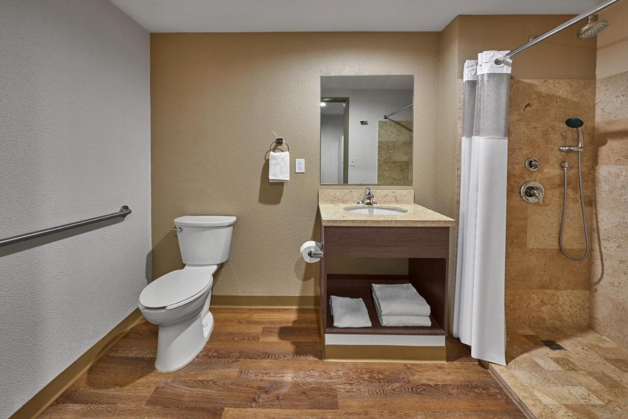 Extended Suites Saltillo Galerias Ngoại thất bức ảnh
