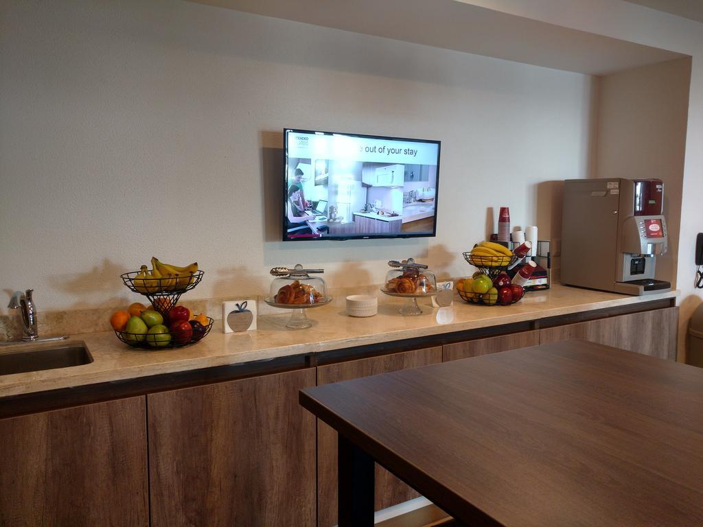 Extended Suites Saltillo Galerias Ngoại thất bức ảnh